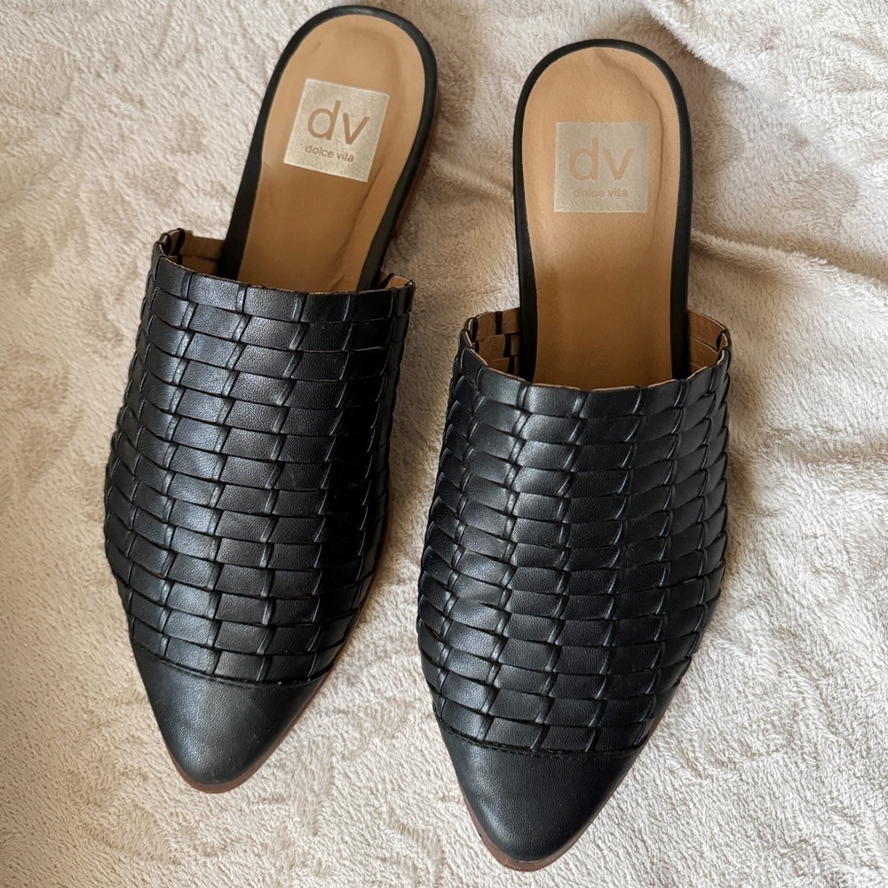 DV Dolce Vita Istero Slides Slip On Mules Shoes Flats Women Sz 8.5 Black Braided